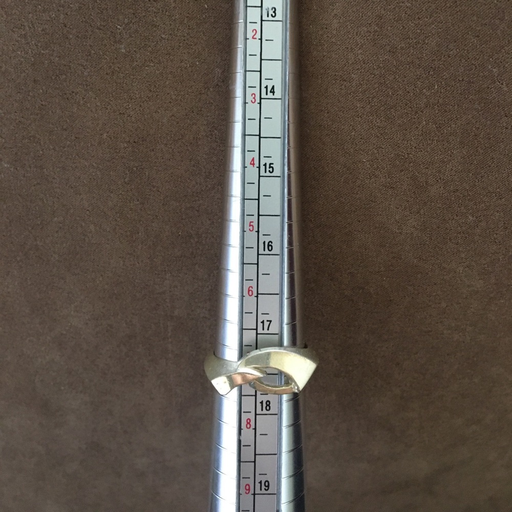 Solid Silver Ring - 925 Stamped - image 3